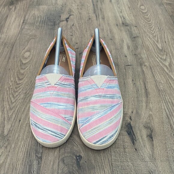 TOMS Pink Avalon Peony Ikat Striped Slip On Canvas Sneaker Size 9 - Picture 3 of 10